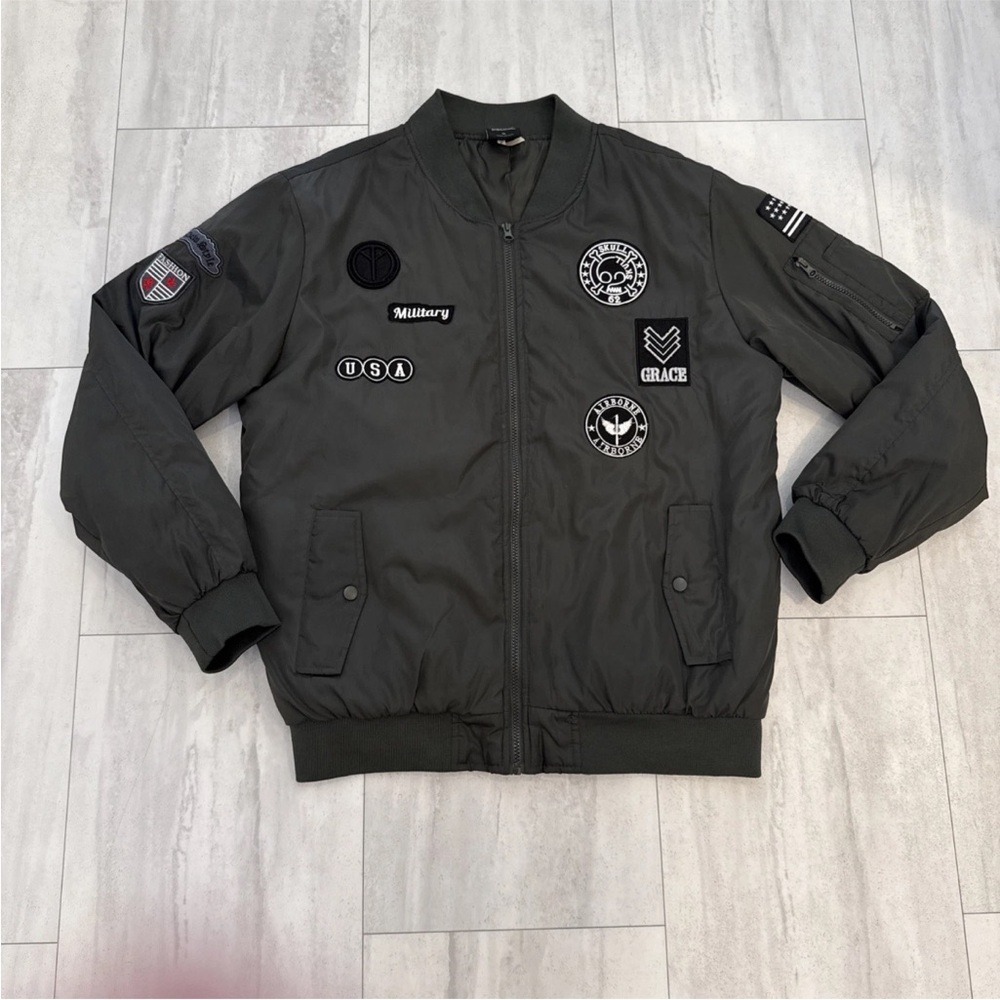 Rare find! ORIGINAL DELUXE Men's Lightweight Bomber Camo Green Jacket Size XL